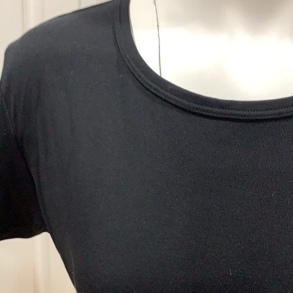 Karen Kane T-shirt size extra large - Picture 2 of 4